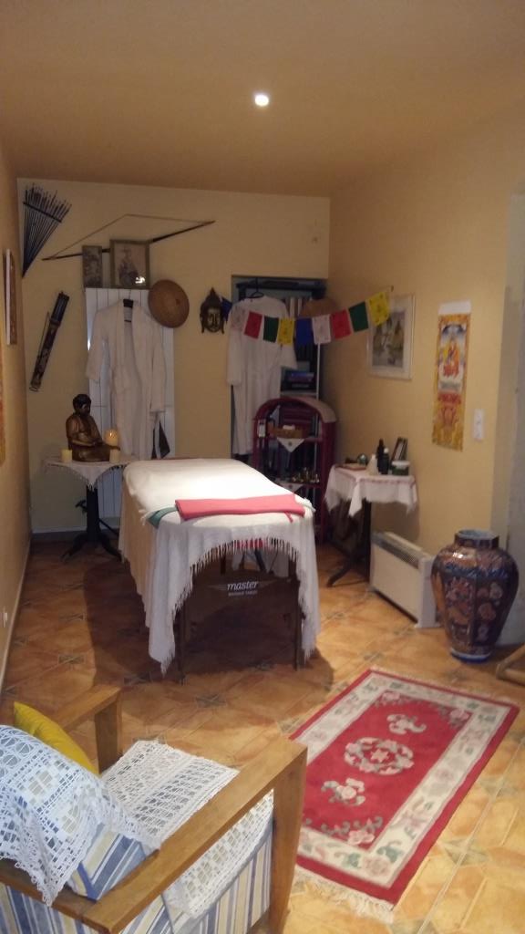 Massages et bien-être au sein de notre maison d’hôtes à Bernis dans le Gard